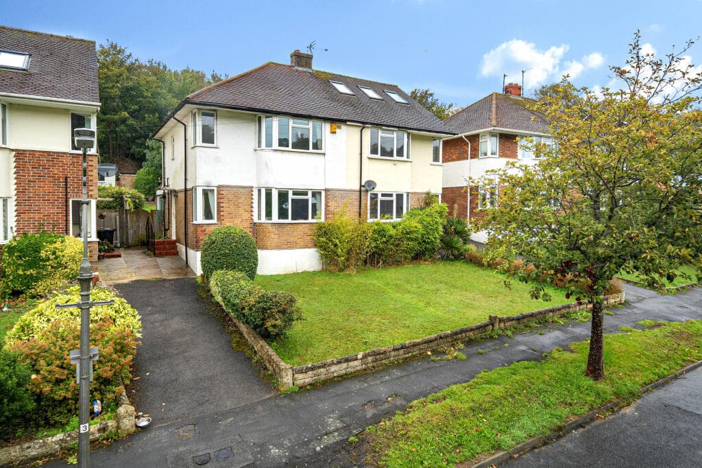 Mackie Avenue, Brighton, BN1 - Image 1