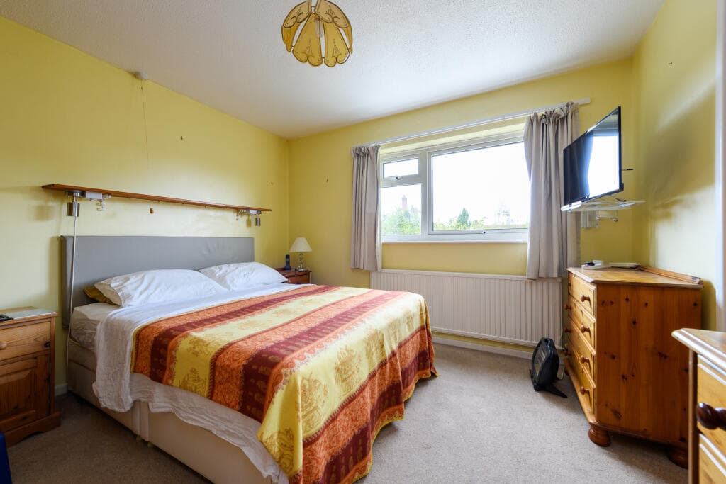 Sutton Road, Somerton - Image 7