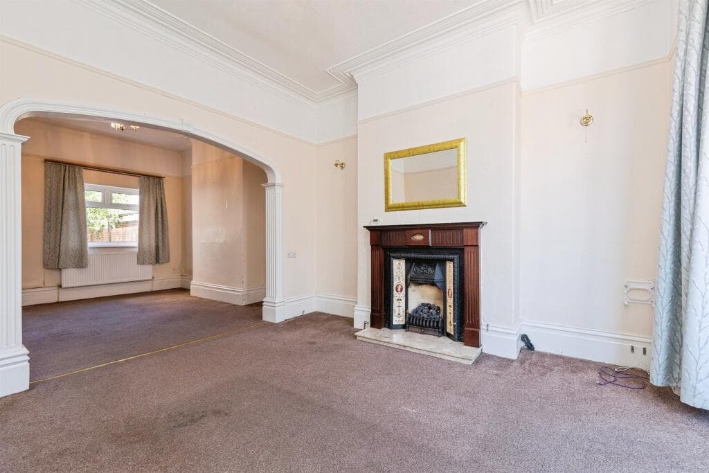 Arncliffe Gardens, Hartlepool - Image 6