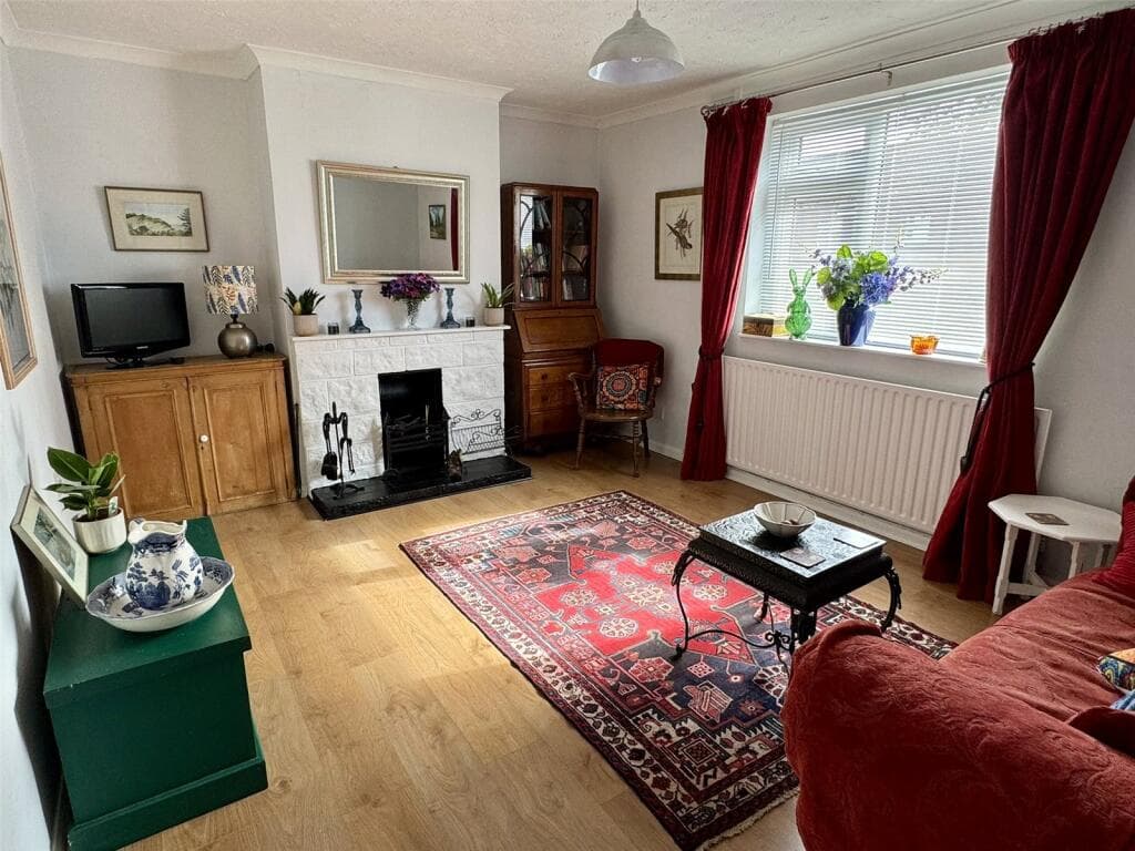 Chesterfield, Chard, Somerset, TA20 - Image 2