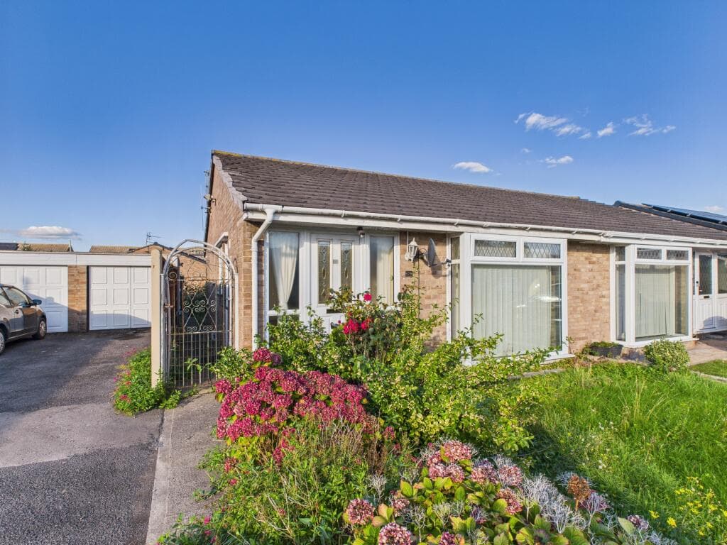 View property at Pear Tree Close, Bridgwater