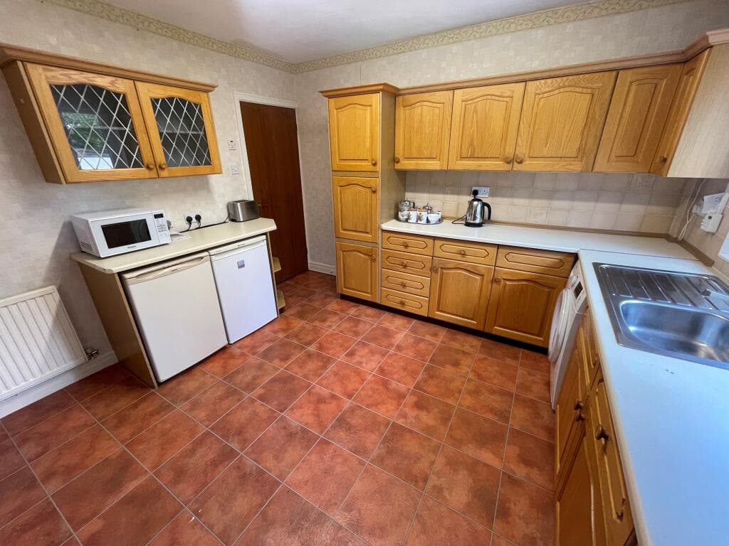 Rodney Drive, Bredbury - Image 11