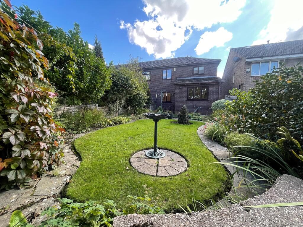 Rodney Drive, Bredbury - Image 6