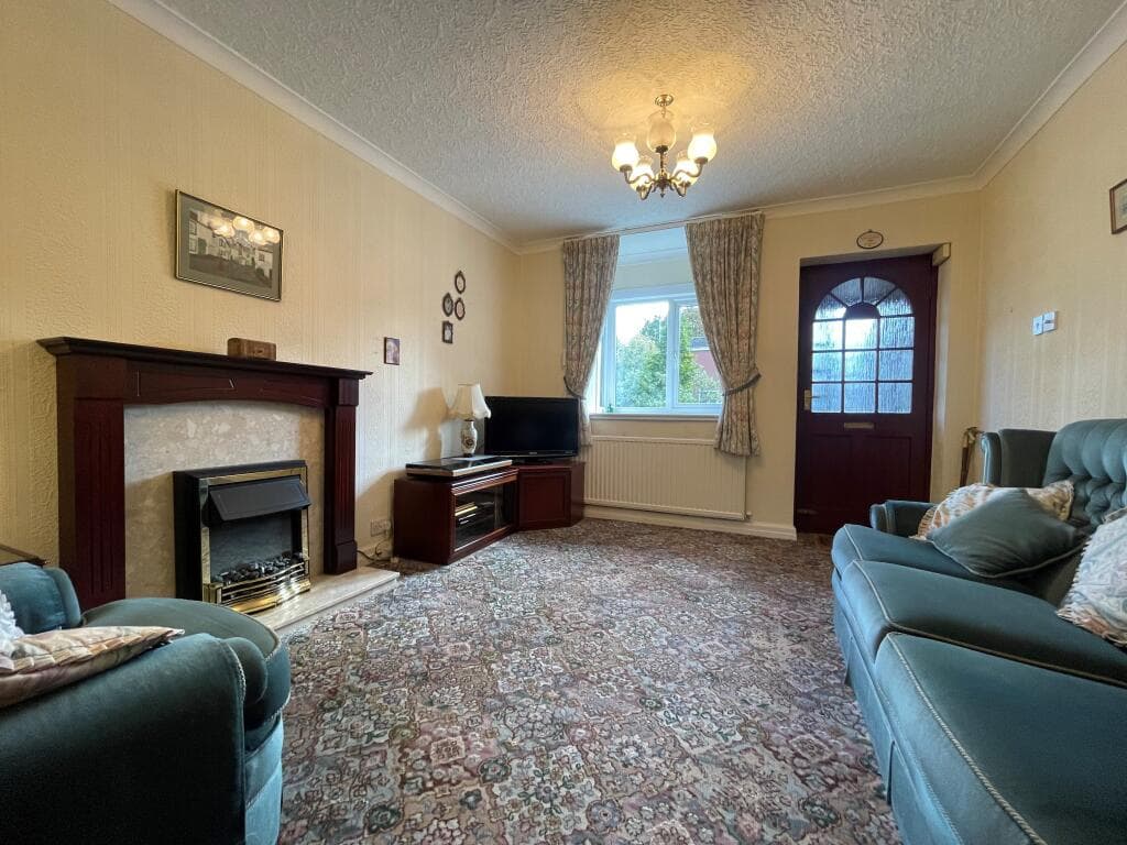 Rodney Drive, Bredbury - Image 8