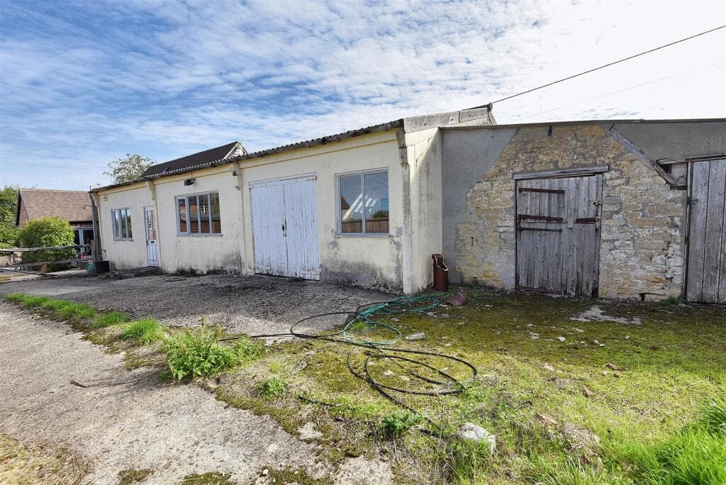 View property at Hunger Hill, East Stour, Gillingham