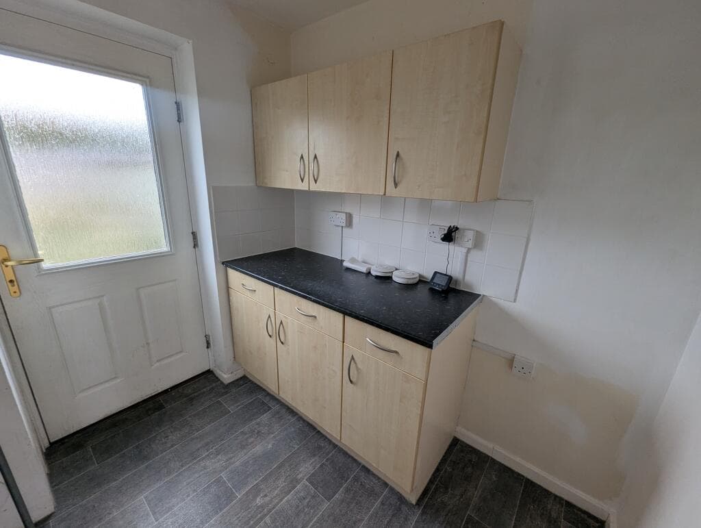 10 Brunel Close, Somerton, Somerset TA11 6LW - Image 5
