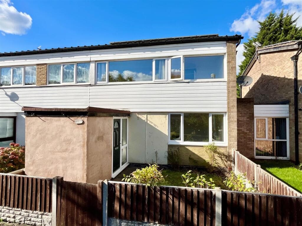 View property at Ruislip Close, Birmingham