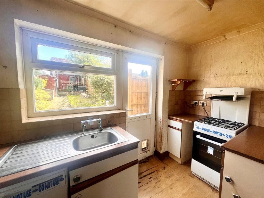 Oxford Road, Macclesfield, Cheshire, SK11 - Image 10