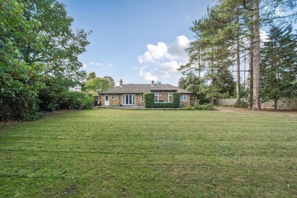 Taplow Common Road, Burnham, Buckinghamshire, SL1 - Image 10