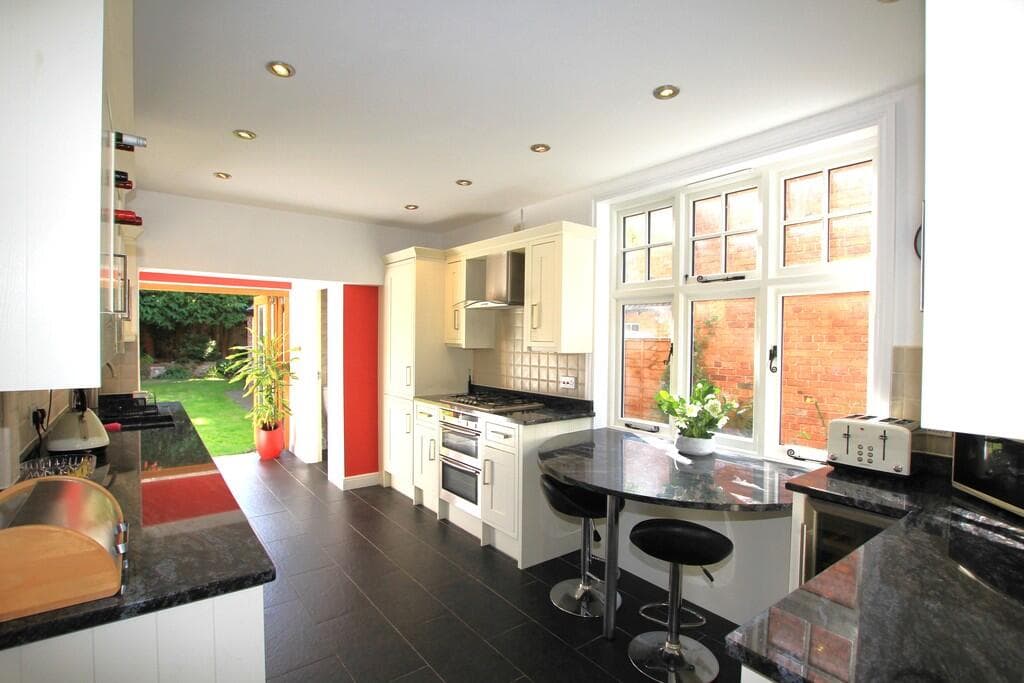 Stocks Lane - Image 7
