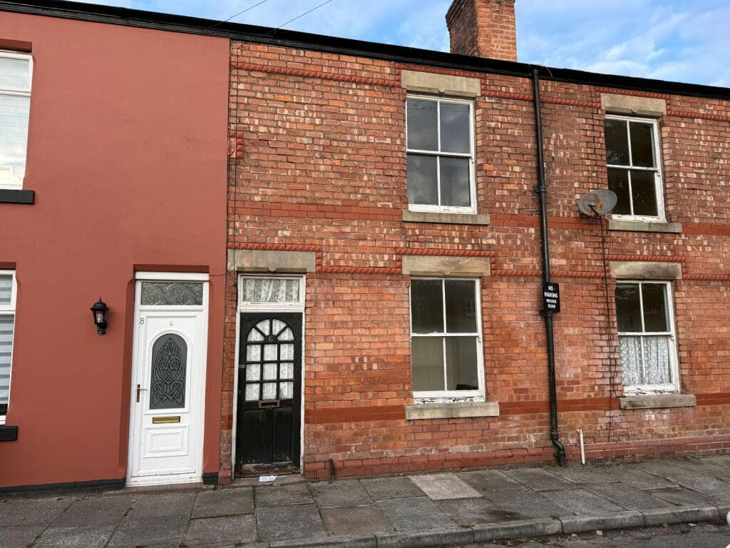 View property at Best and Final - Windmill Avenue, Ormskirk L39 4QB