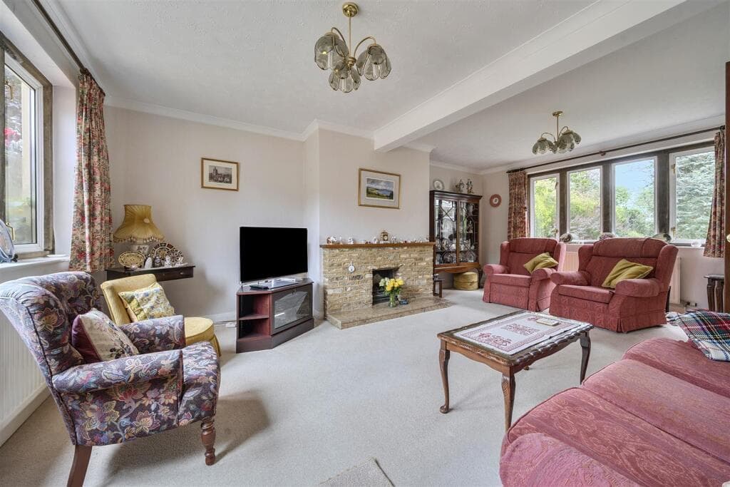 The Street, Yatton Keynell, Chippenham - Image 7