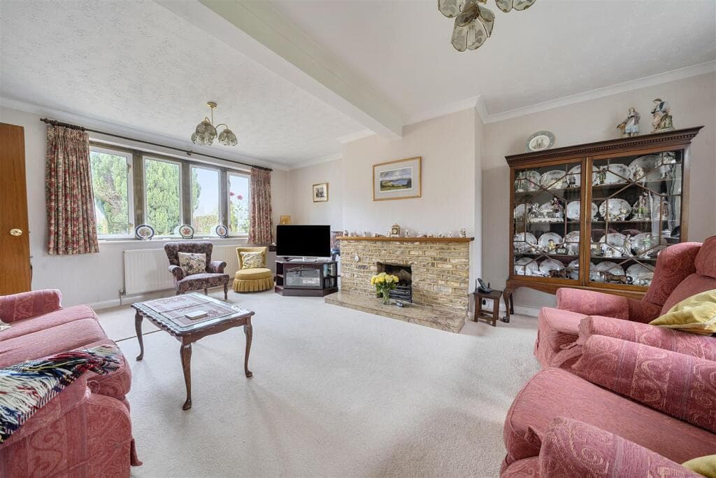 The Street, Yatton Keynell, Chippenham - Image 8