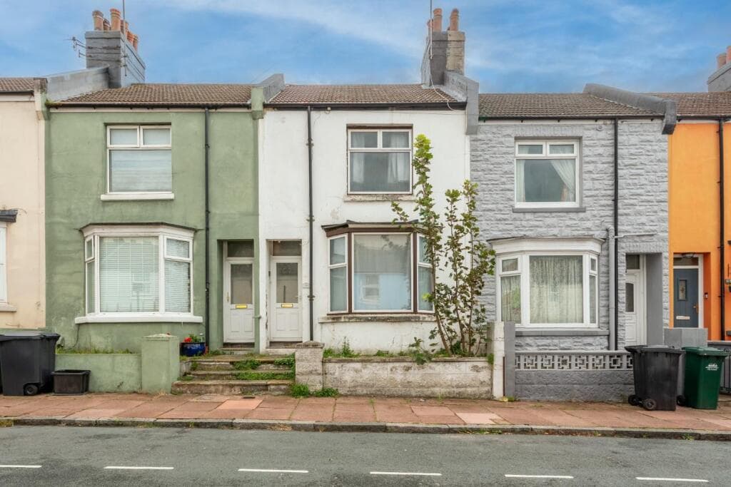 Dewe Road, Brighton - Image 1