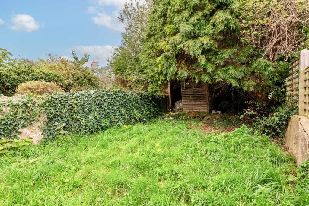 Dewe Road, Brighton - Image 11