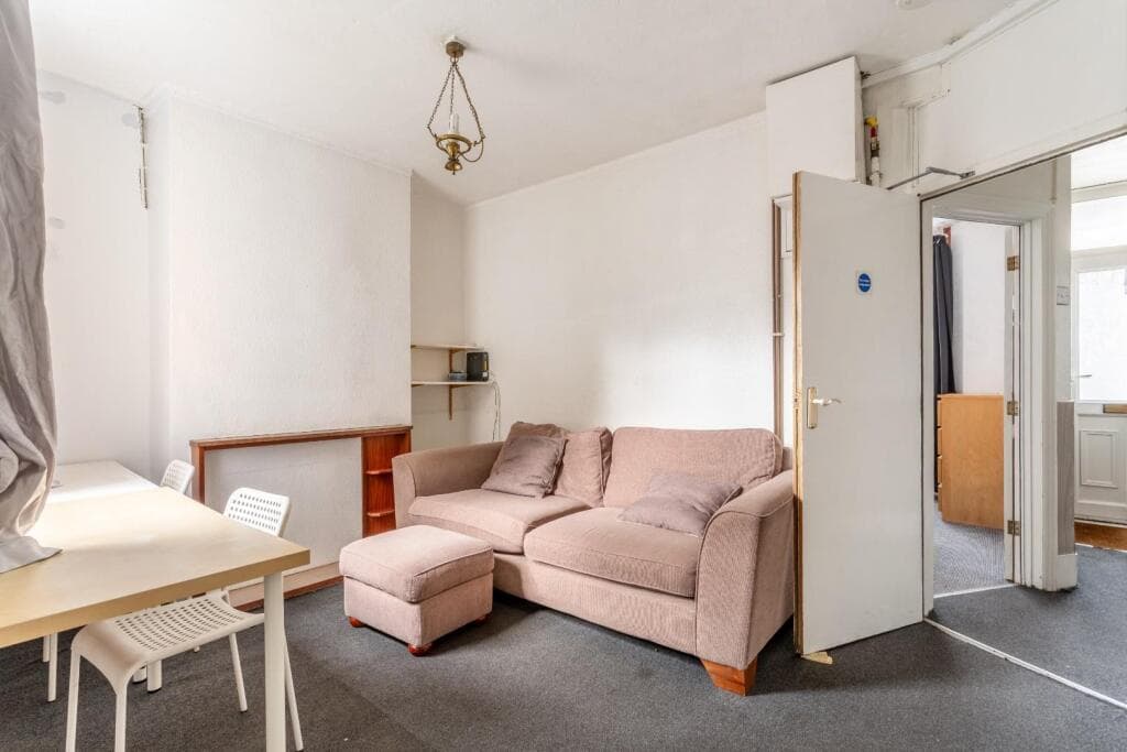 Dewe Road, Brighton - Image 3