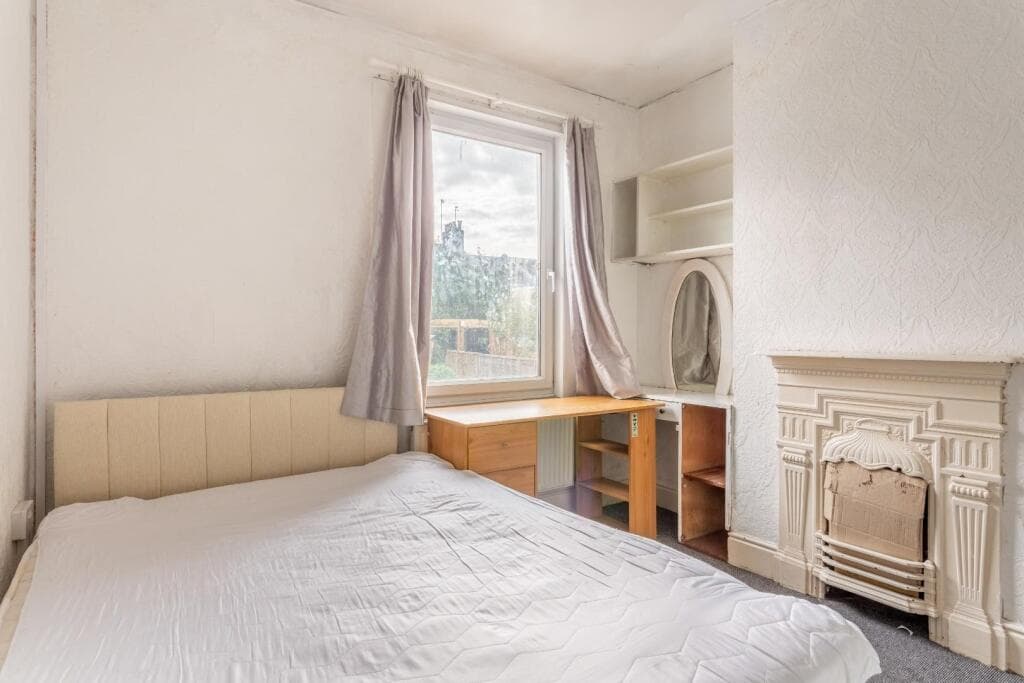 Dewe Road, Brighton - Image 8