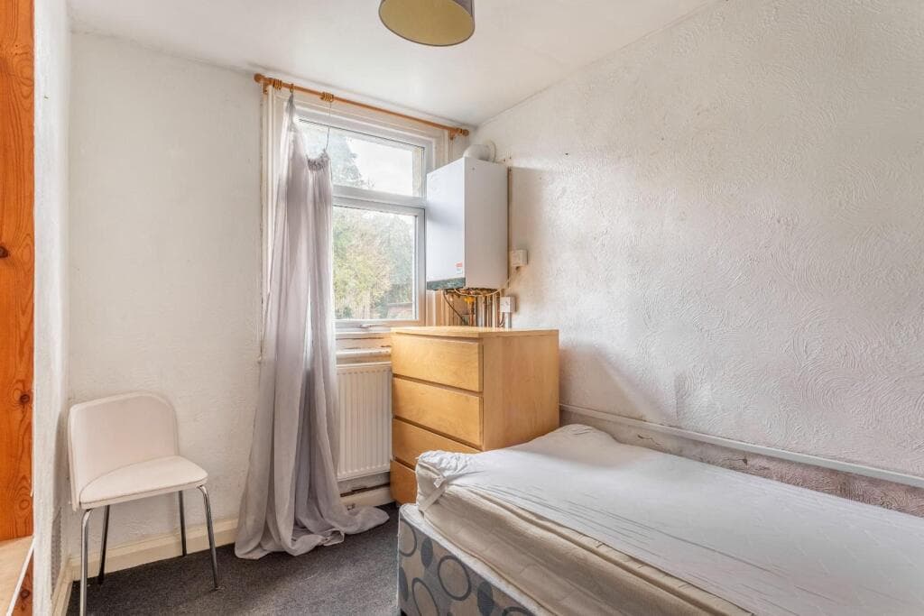 Dewe Road, Brighton - Image 9