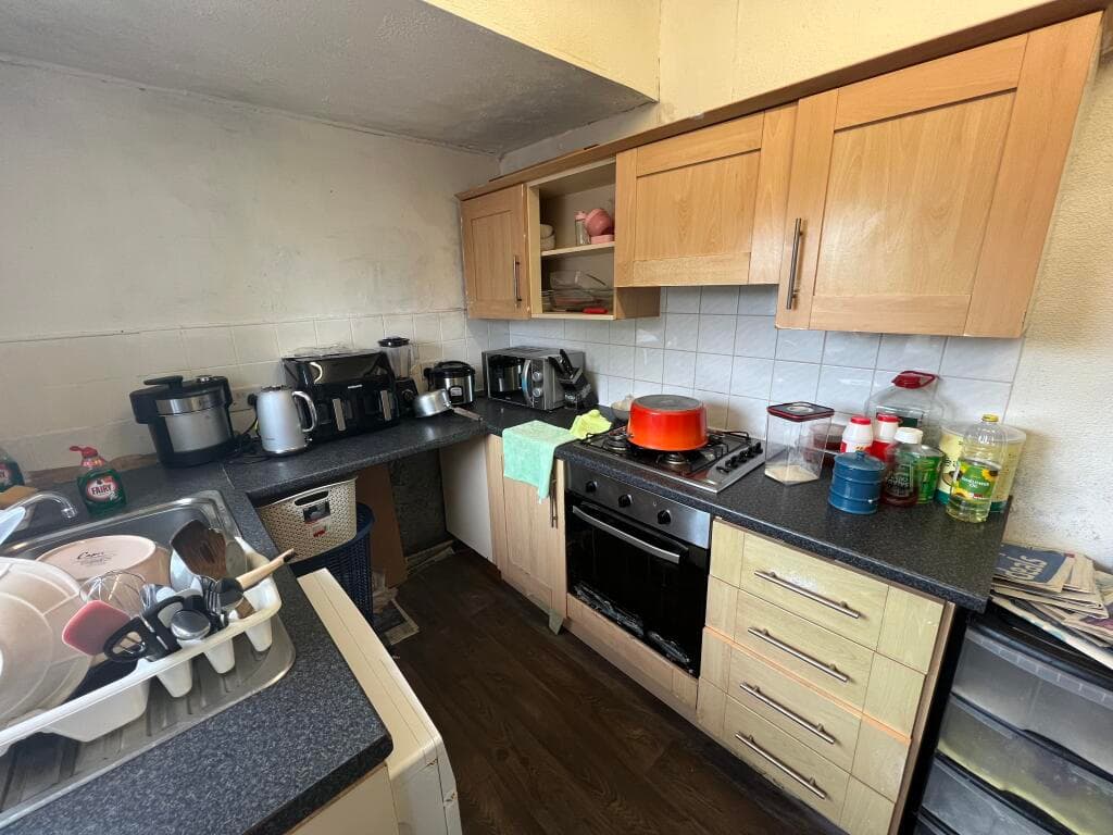 Forshaw Street, Denton - Image 3