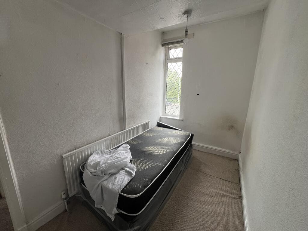 Forshaw Street, Denton - Image 8