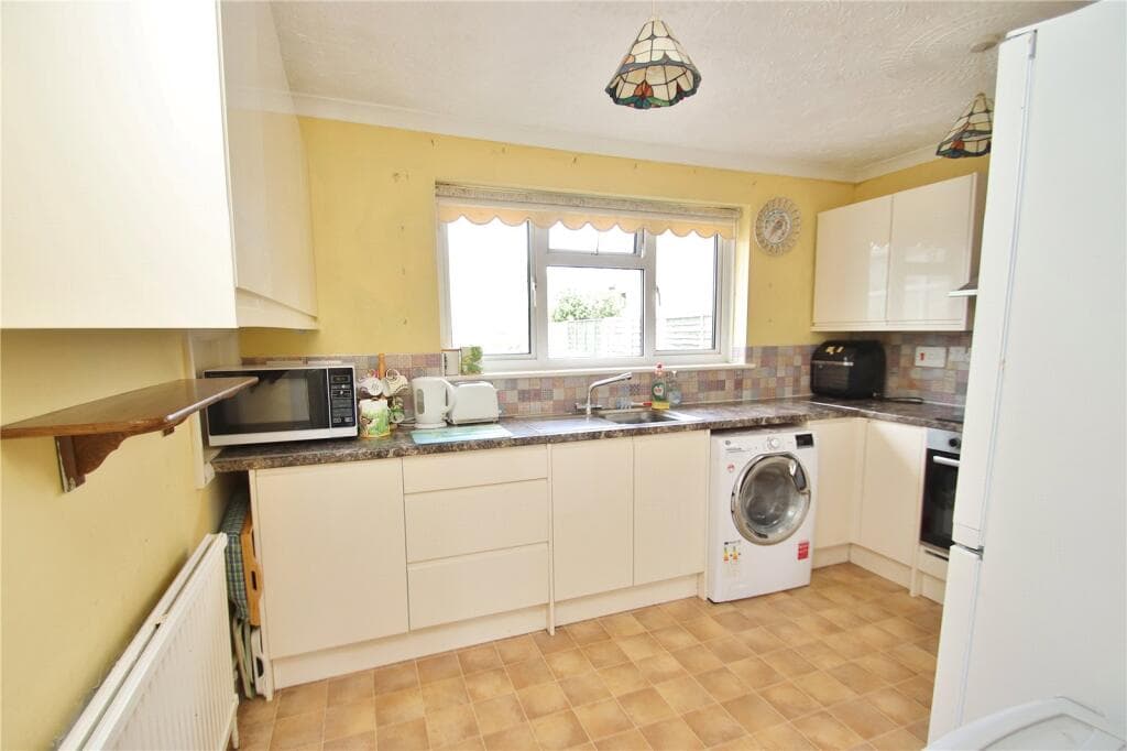 Lake Road, Verwood, Dorset, BH31 - Image 6