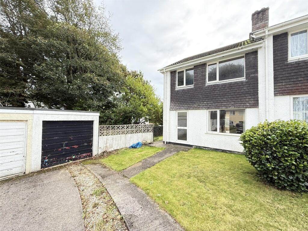 Chyandor Close, St Blazey, PL24 - Image 1