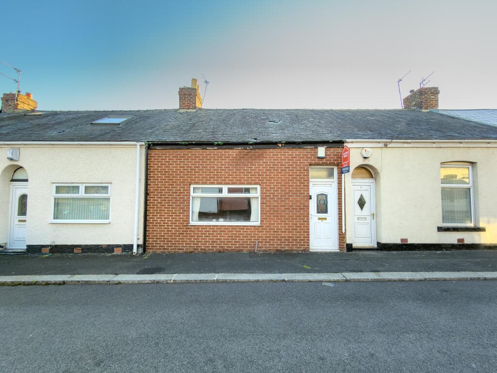 View property at 30 Warennes Street, Sunderland, Tyne and Wear SR4 6PA