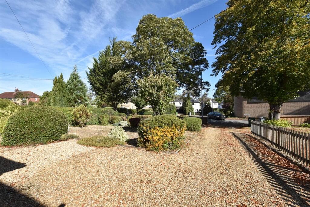 Empingham Road, Stamford - Image 4