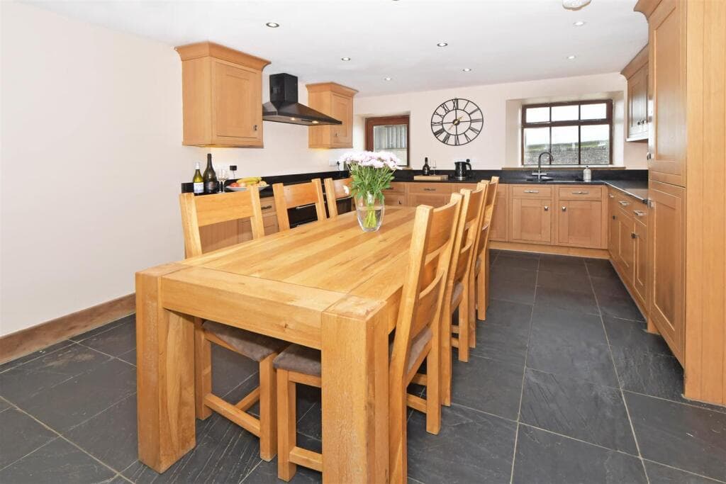 Cherry Tree Farm, Monksdale Lane, Tideswell - Image 6