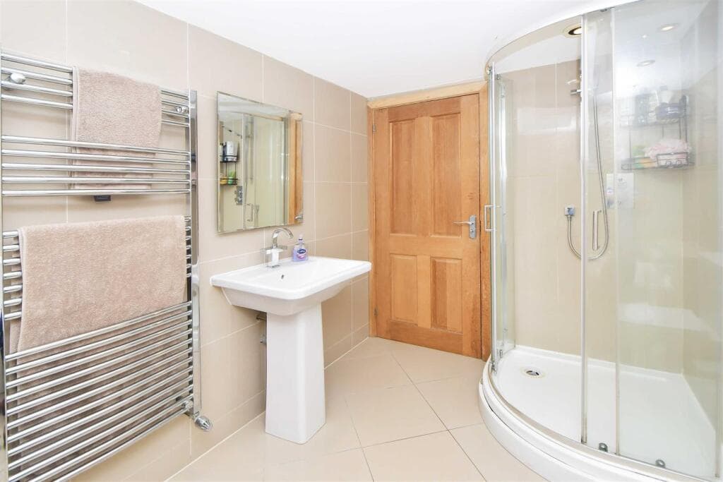 Cherry Tree Farm, Monksdale Lane, Tideswell - Image 8
