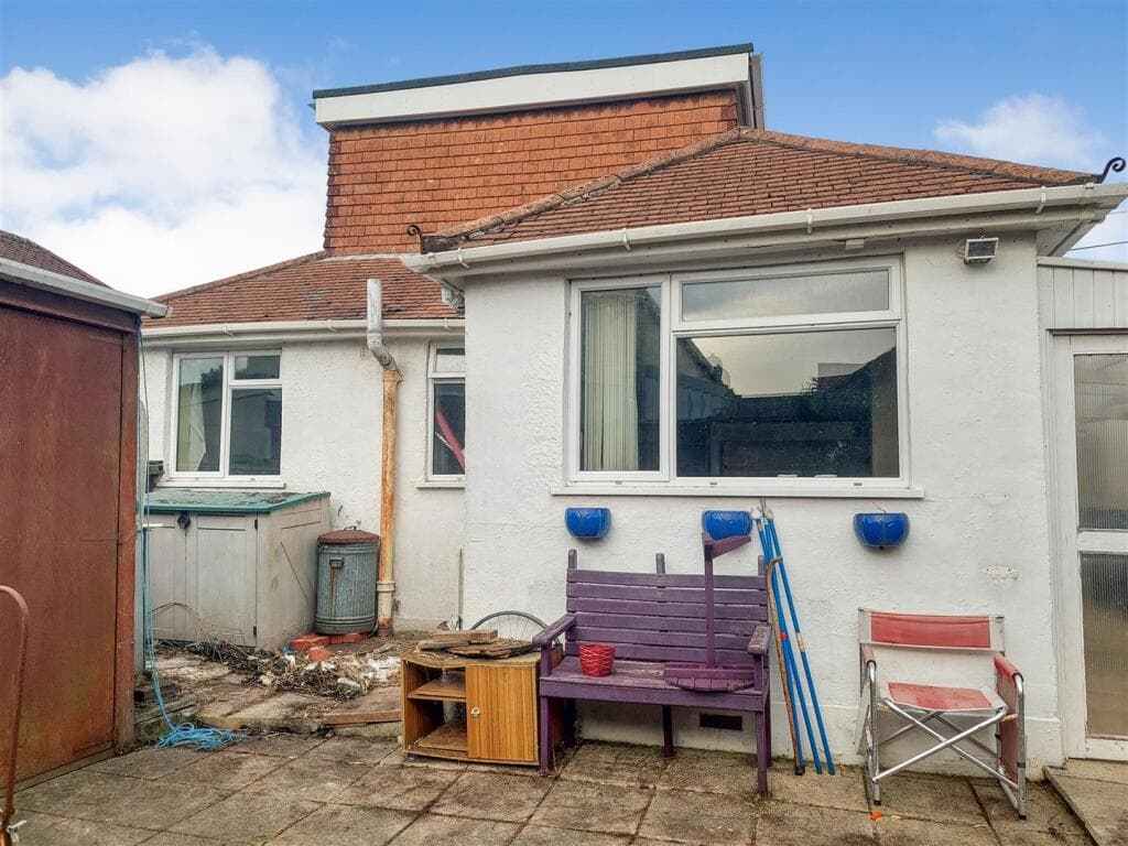 Hilda Road, Poole - Image 11