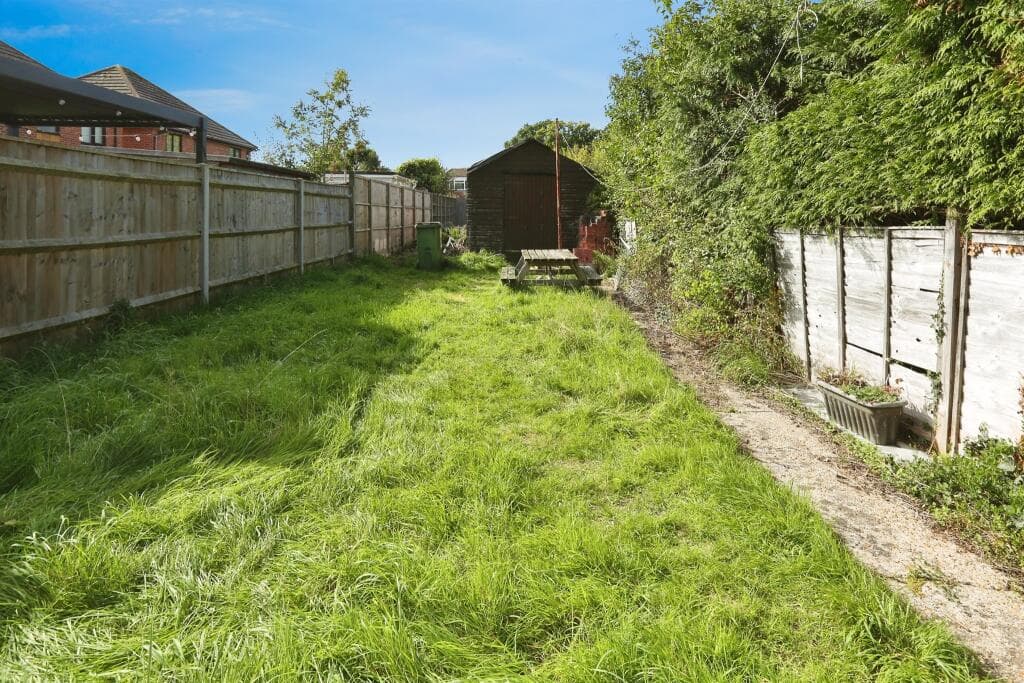 Paxton Road, Fareham - Image 9