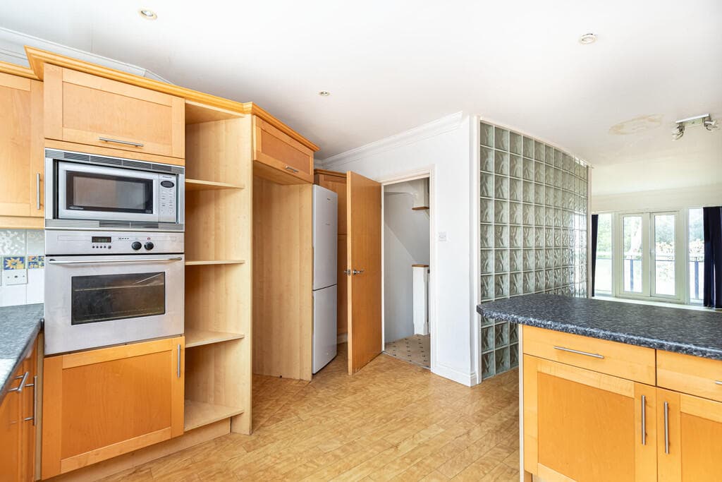 Panorama Road, Sandbanks - Image 5