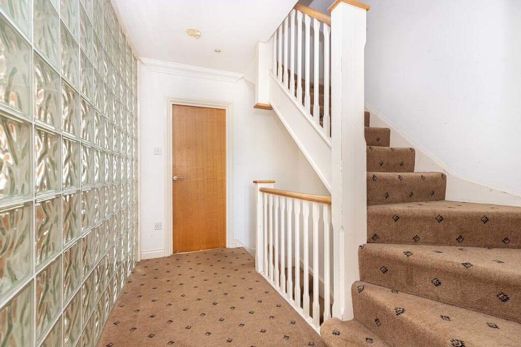 Panorama Road, Sandbanks - Image 9