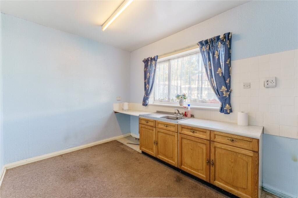 Grove Lane, Hemsworth, Pontefract, West Yorkshire, WF9 - Image 4