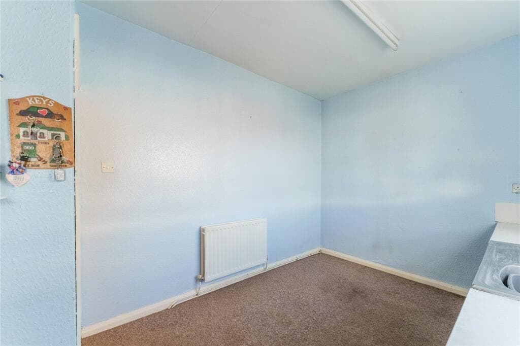Grove Lane, Hemsworth, Pontefract, West Yorkshire, WF9 - Image 6