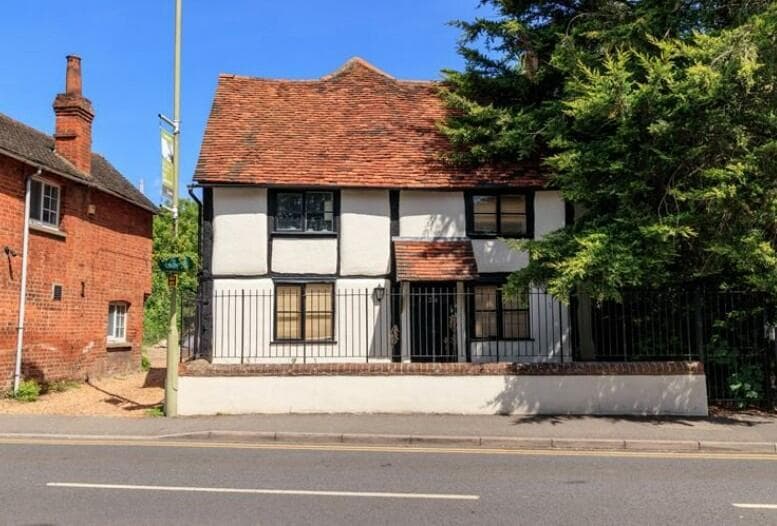 High Street, Twyford, RG10 - Image 1