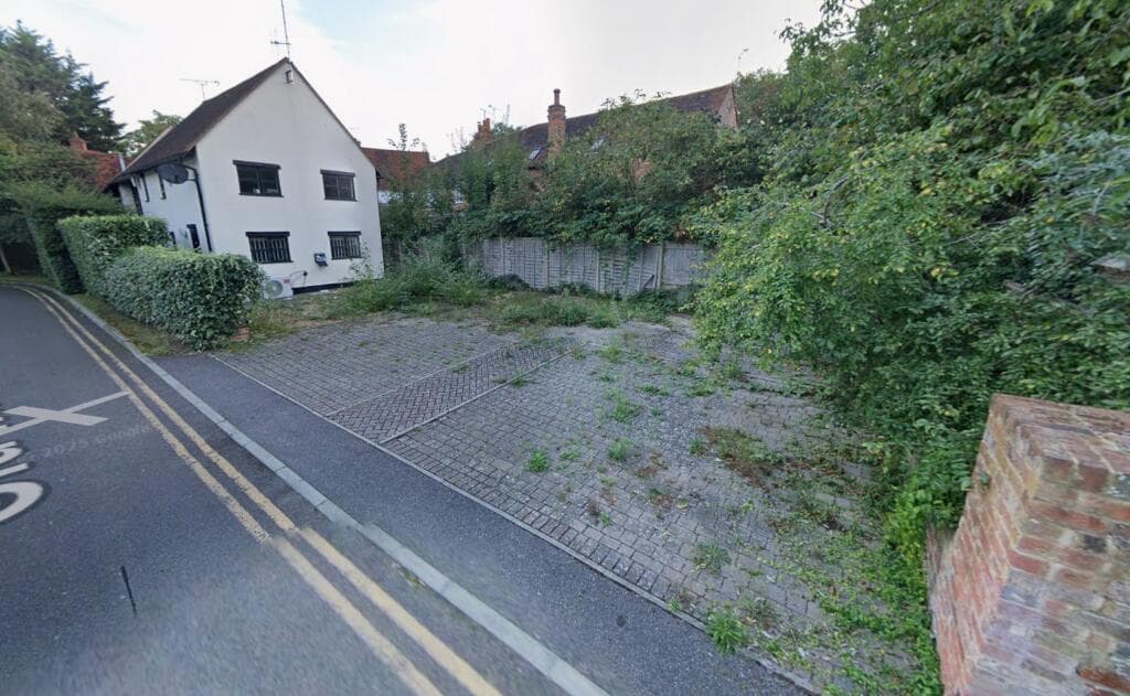 High Street, Twyford, RG10 - Image 2