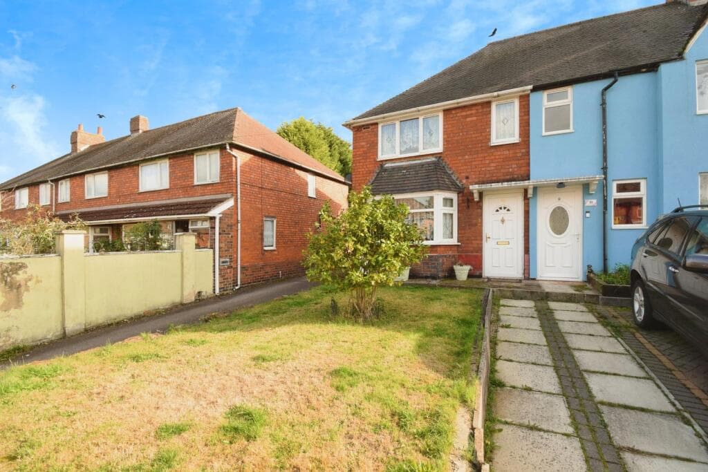 View property at Charles Street, Gun Hill, Coventry, CV7