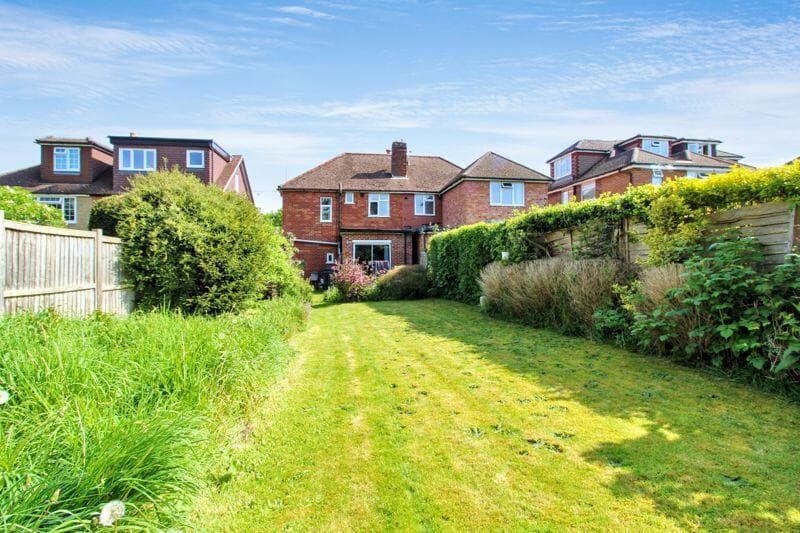 Park Lane, Hazlemere - Image 6