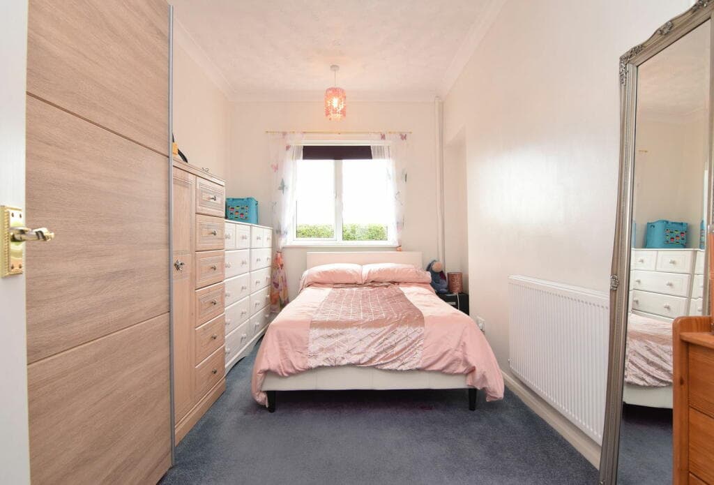 Grimston Road, South Wootton - Image 9