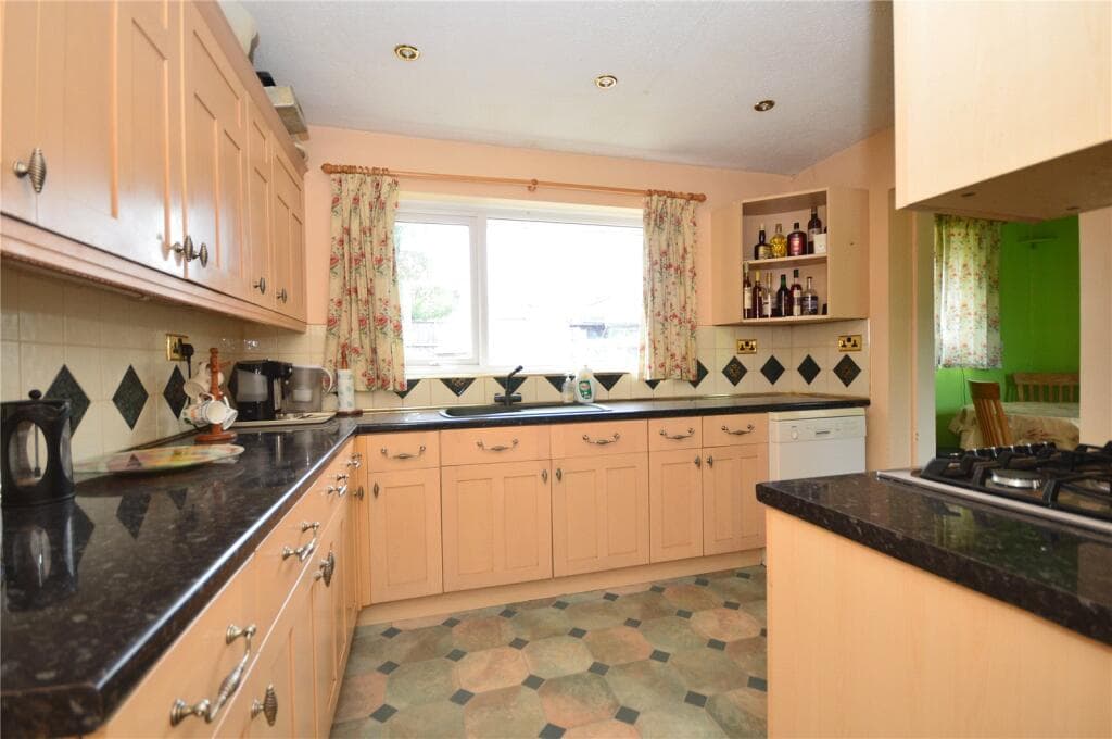 Brookland Road, Langport, Somerset, TA10 - Image 5