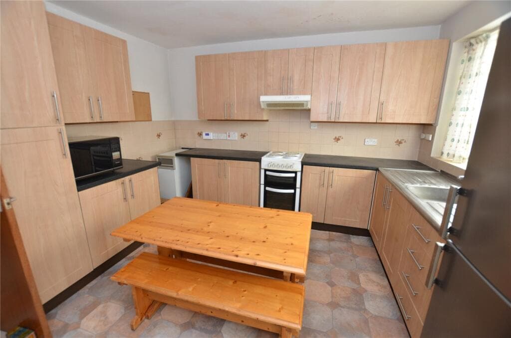 Lower Road, Quidhampton, Salisbury, Wiltshire, SP2 - Image 4
