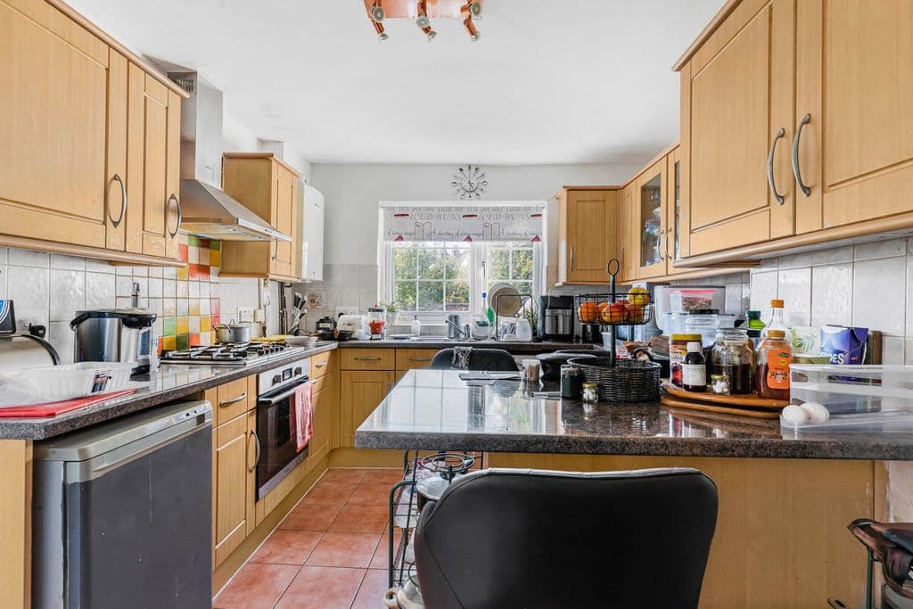 Burlington Road, Thornton Heath CR7 - Image 3
