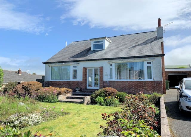 Ffordd Cadfan, Tywyn LL36 - Image 1
