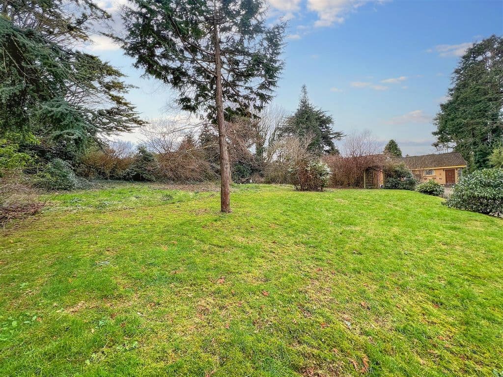 Godolphin Cross, Helston TR13 - Image 6