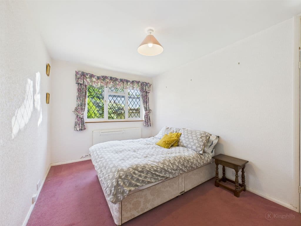 Chapel Hill, Speen HP27 - Image 4