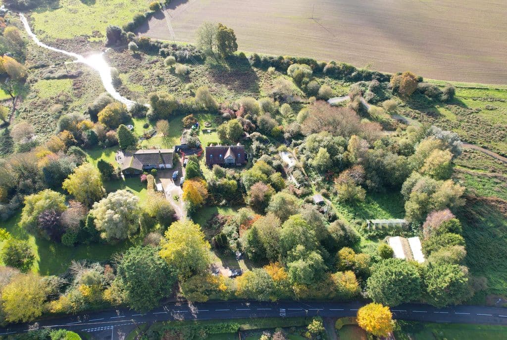 Alresford Road, Cheriton, Alresford, Hampshire SO24 - Image 1