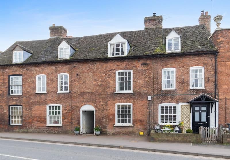 View property at 10 Church Street, Upton Upon Severn, Worcestershire WR8