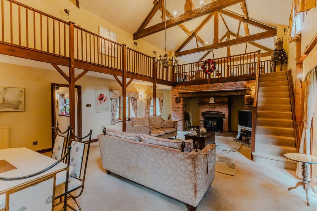 View property at Barn Close, Castle Donington DE74